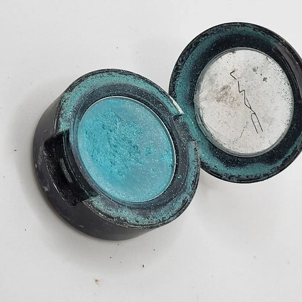MAC Turquatic Eyeshadow Teal Eyeshadow 2005